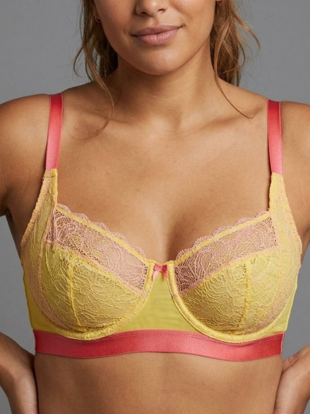 Le Vie En Rose Pink And Yellow Lace Bra